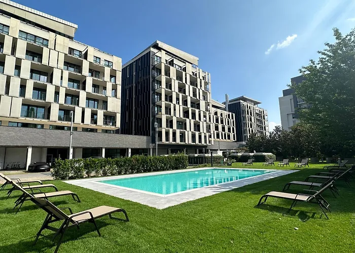 Milan Hotels With Pool