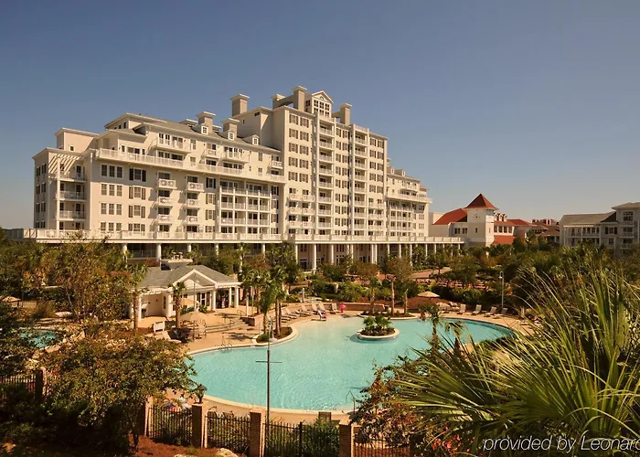 Destin Hotels With Pool